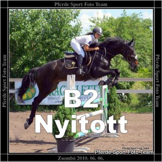 2010.06.06._b2_nyitott_banner.jpg