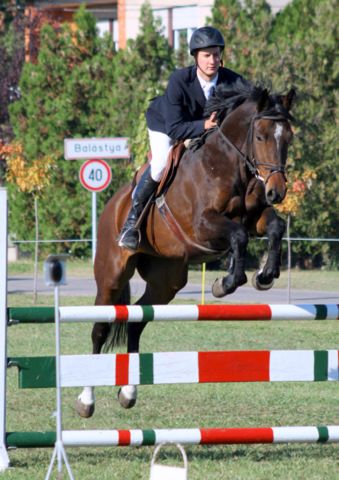balastya_02-03.b1a-b_2009_kezdo_lovas-lo.jpg